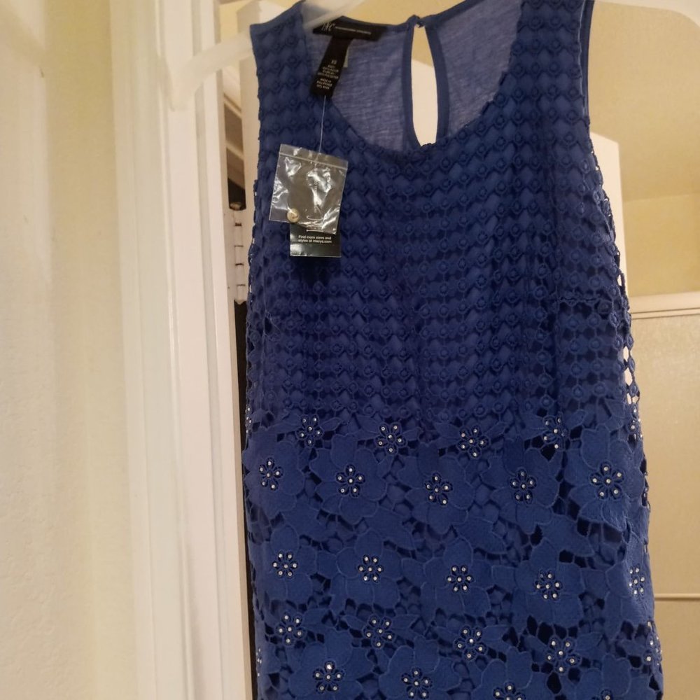 Rhinestone Flower Sleeveless Blouse